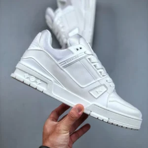Louis Vuitton Trainer White - Image 3