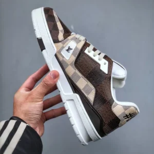 Louis Vuitton #54 Signature Damier Ebene Multi Trainer - Image 3