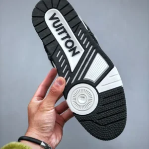 Louis Vuitton Black White Trainer - Image 5