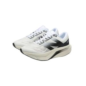 New Balance FuelCell Rebel v4 SC Elite Off White - Image 2