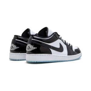Air Jordan 1 Low SE Concord - Image 3