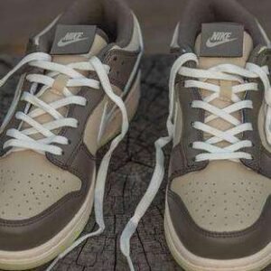 Nike SB Dunk Low Beige Brown - Image 4
