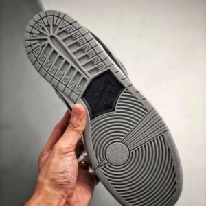 NIKE SB Dunk Low J Pack Shadow - Image 8