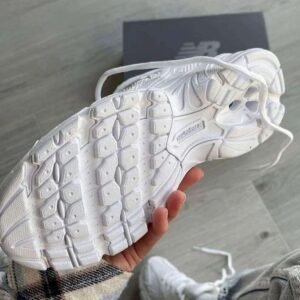 New Balance MR 530 Cream - Image 3