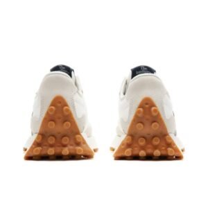 New Balance 327 Moonbeam Outerspace - Image 4