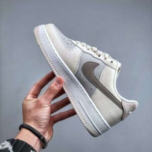 Nike Air Force 1 Low Beige - Image 3