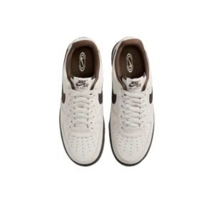 Nike Air Force 1 ’07 Light Orewood Brown - Image 4