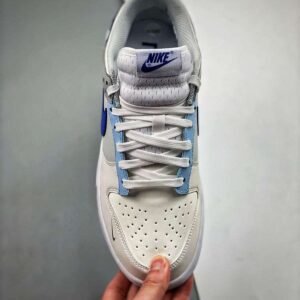 Nike Dunk Low Ivory Hyper Royal - Image 3