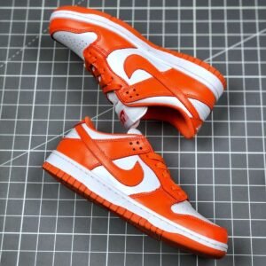 Nike SB Dunk Low Orange Blaze - Image 2