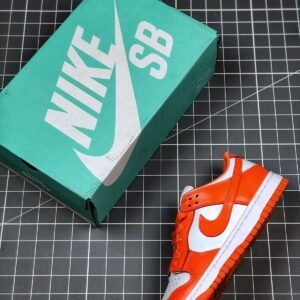 Nike SB Dunk Low Orange Blaze - Image 3