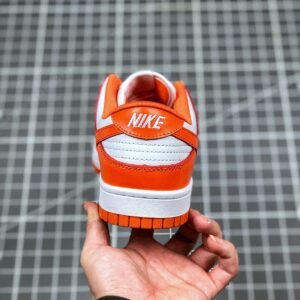 Nike SB Dunk Low Orange Blaze - Image 4