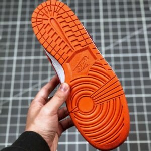 Nike SB Dunk Low Orange Blaze - Image 5