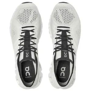 On Running Cloud X White Black - Image 5